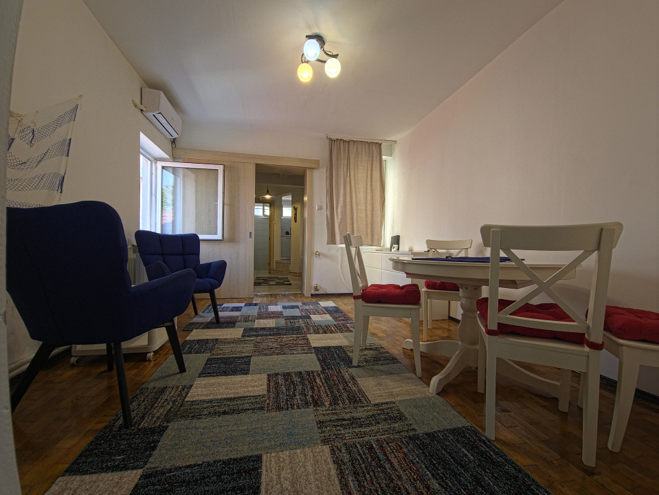 Apartament deosebit 3 camere Centrul Constanței la câțiva pași de mare