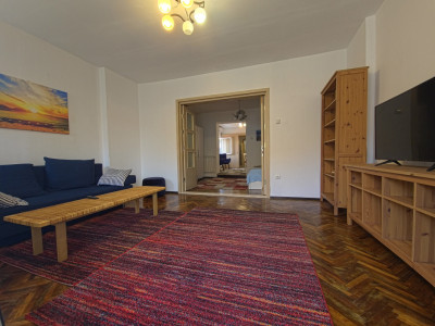 Apartament deosebit 3 camere Centrul Constanței la câțiva pași de mare