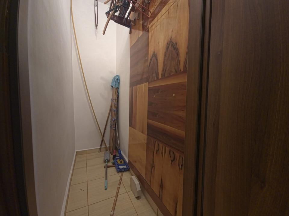 Tomis II apartament 2 camere decomandat gol centrala gaze