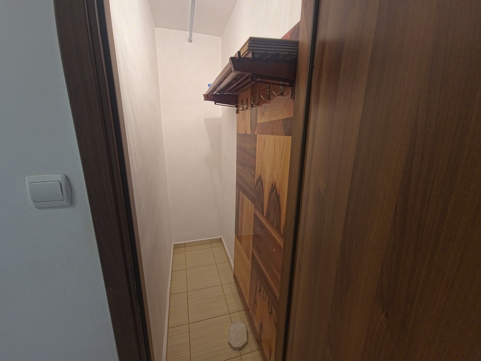 Tomis II apartament 2 camere decomandat gol centrala gaze