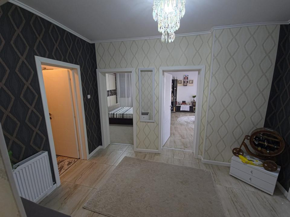 Centru apartament 3 camere decomandat la 200 m de plaja Modern