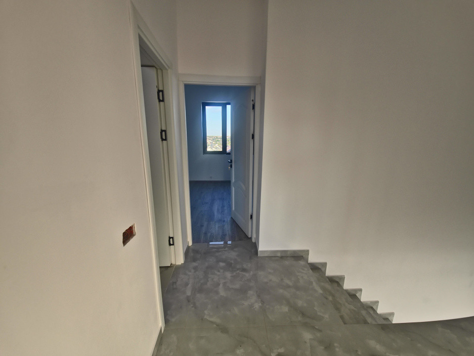 Vilă nouă individuală Valu lui Traian 4 dormitoare 2 băi 