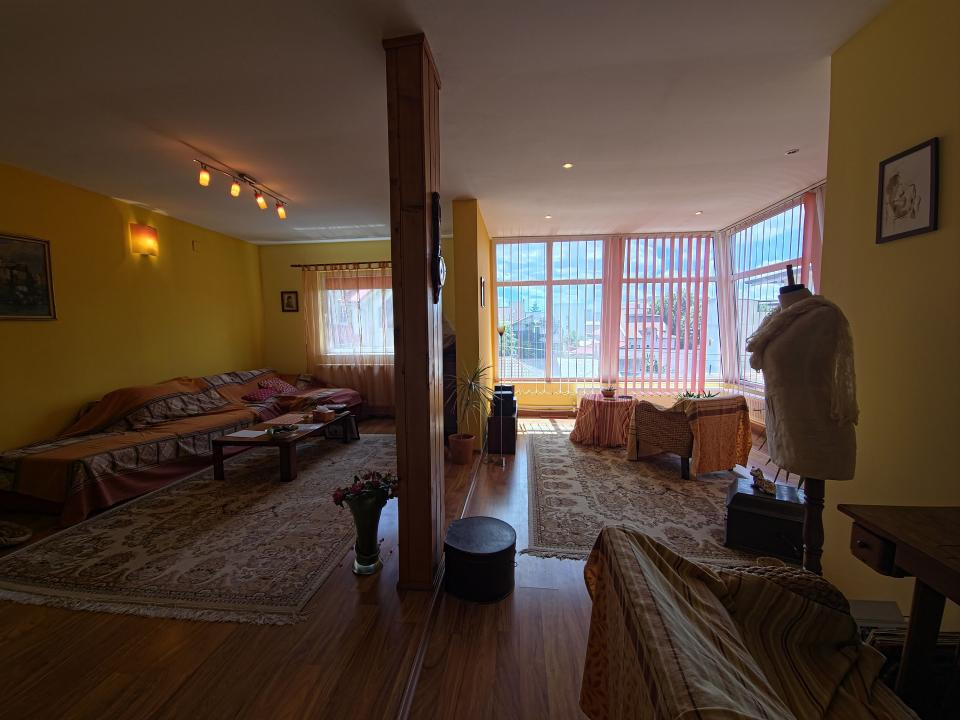 Faleza Nord casa P+1+M tip duplex