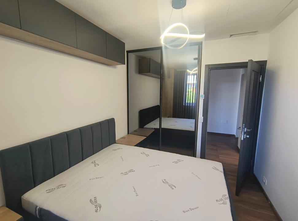 SAT VACANTA  APARTAMENT 2 CAMERE