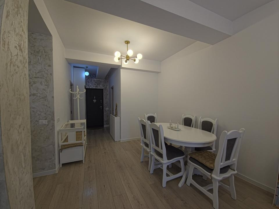 Palazu Mare Duplex Premium 4 Camere  Mobilat și Utilat  Curte 2 Parcări
