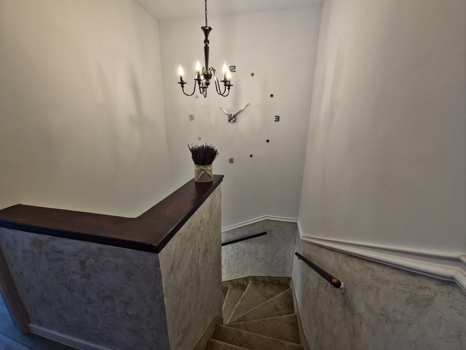Palazu Mare Duplex Premium 4 Camere  Mobilat și Utilat  Curte 2 Parcări