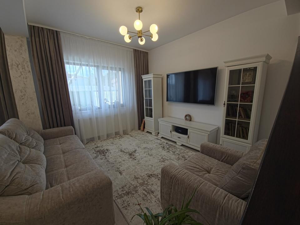Palazu Mare Duplex Premium 4 Camere  Mobilat și Utilat  Curte 2 Parcări