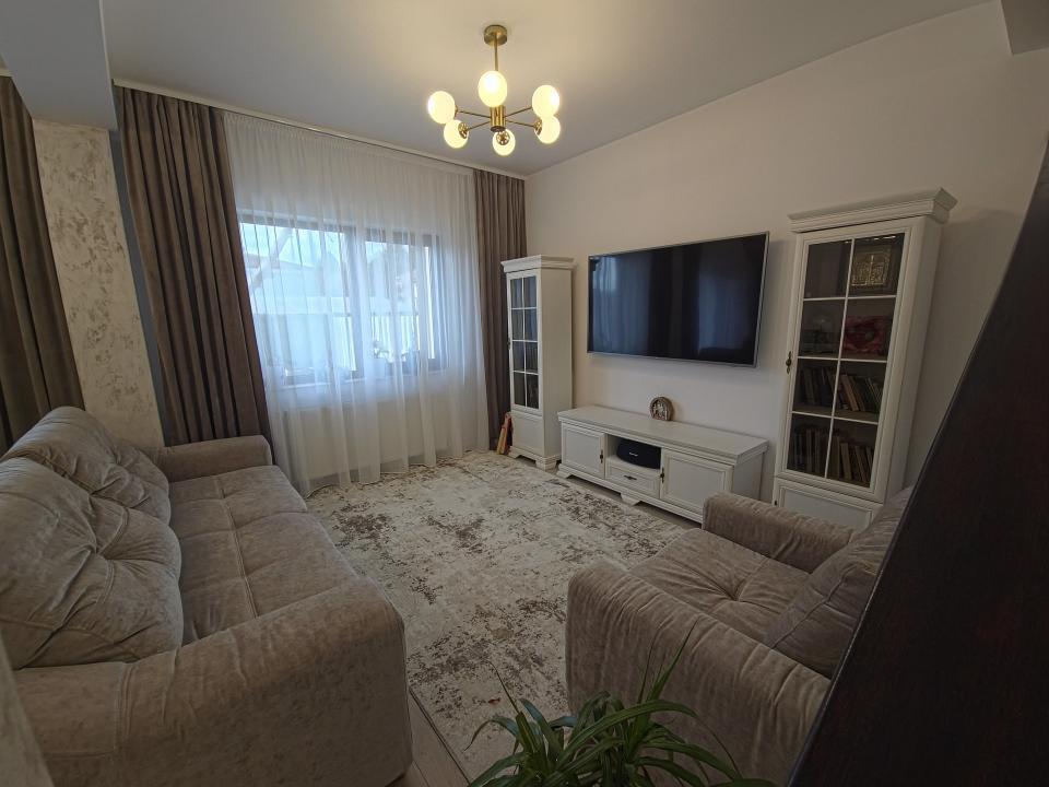 Palazu Mare Duplex Premium 4 Camere  Mobilat și Utilat  Curte 2 Parcări