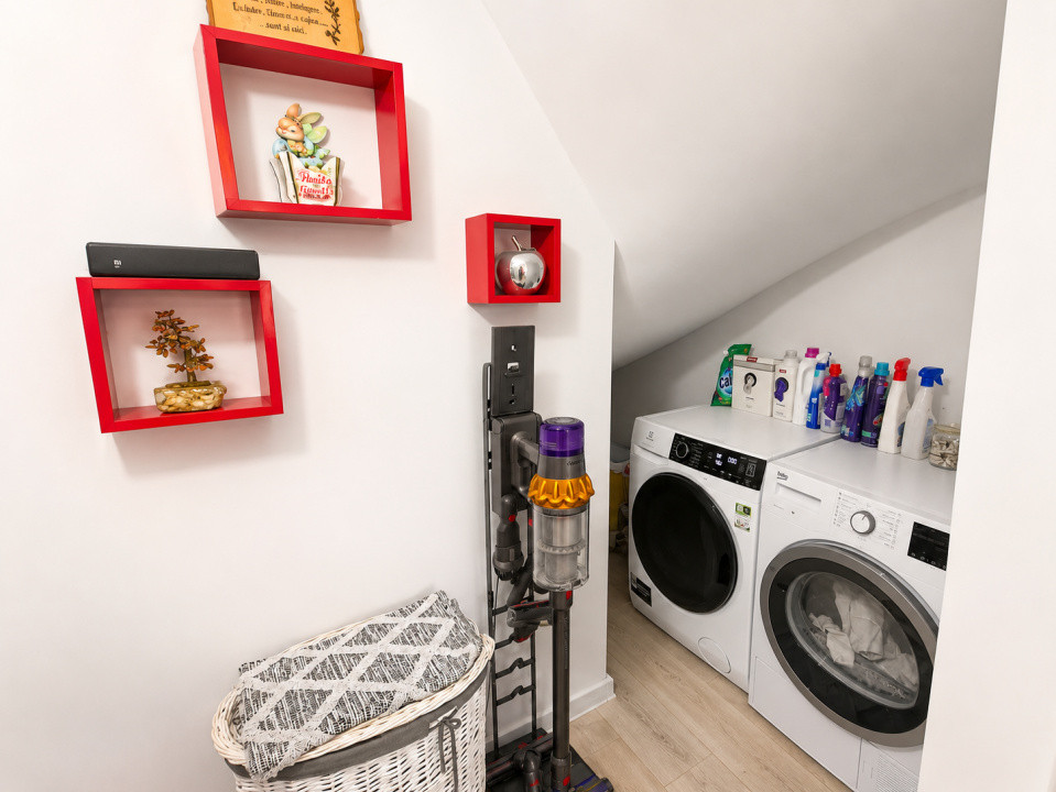 Palazu Mare Duplex Premium 4 Camere  Mobilat și Utilat  Curte 2 Parcări