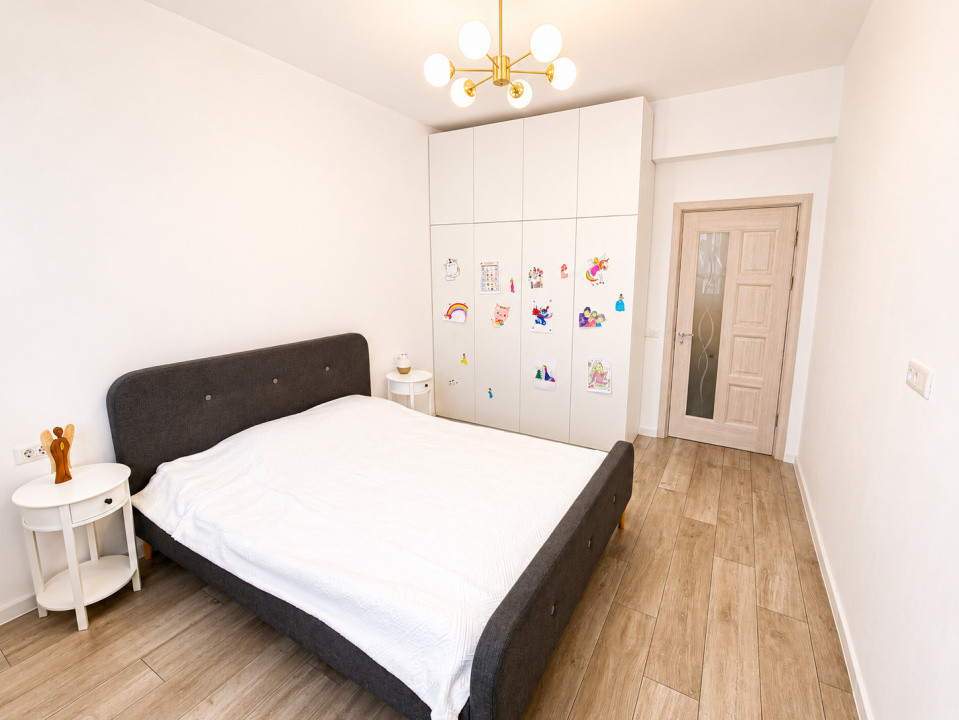 Palazu Mare Duplex Premium 4 Camere  Mobilat și Utilat  Curte 2 Parcări