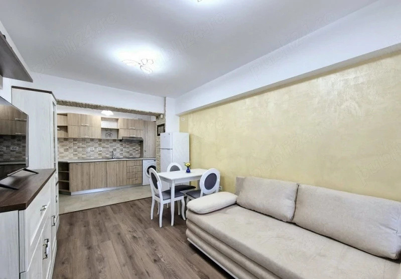 Mamaia apartament 2 camere renovat loc parcare