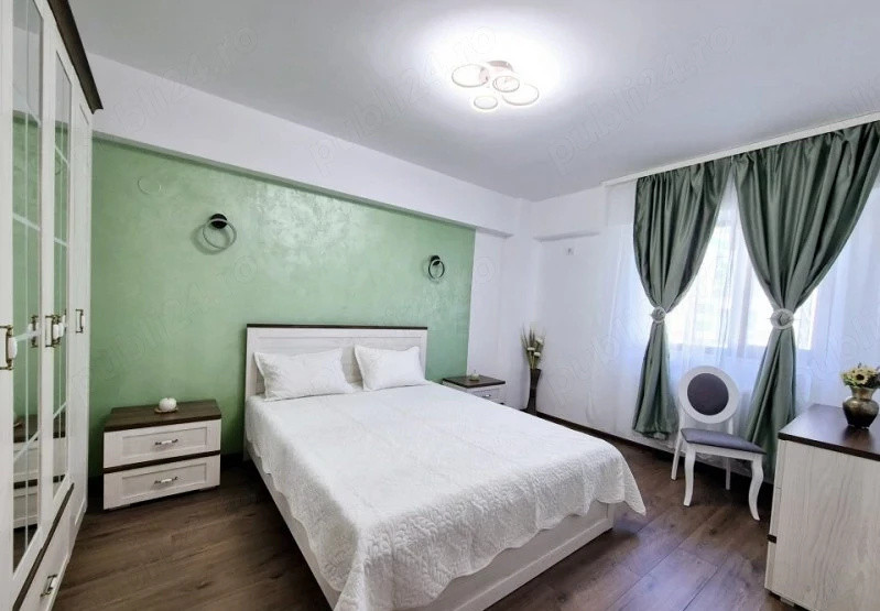 Mamaia apartament 2 camere renovat loc parcare