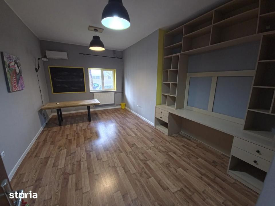  Faleza Nord Spatiu birou zonă liniștită parter