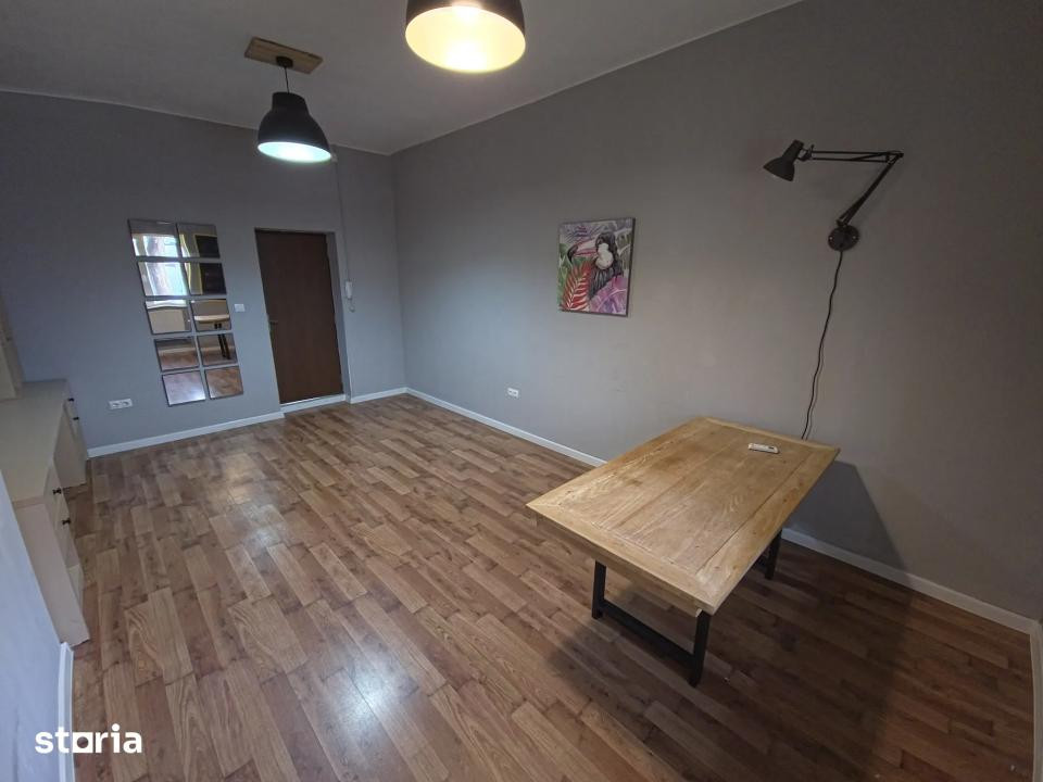  Faleza Nord Spatiu birou zonă liniștită parter