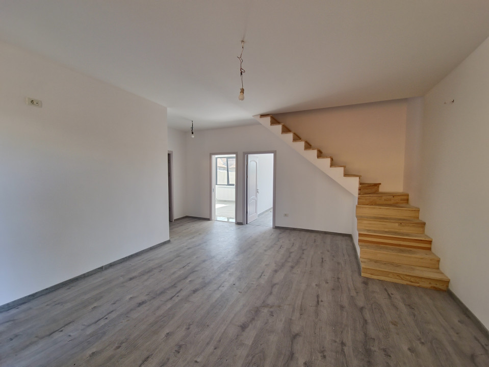 Valu lui Traian casa individuala P+M suprafata utila 118 mp