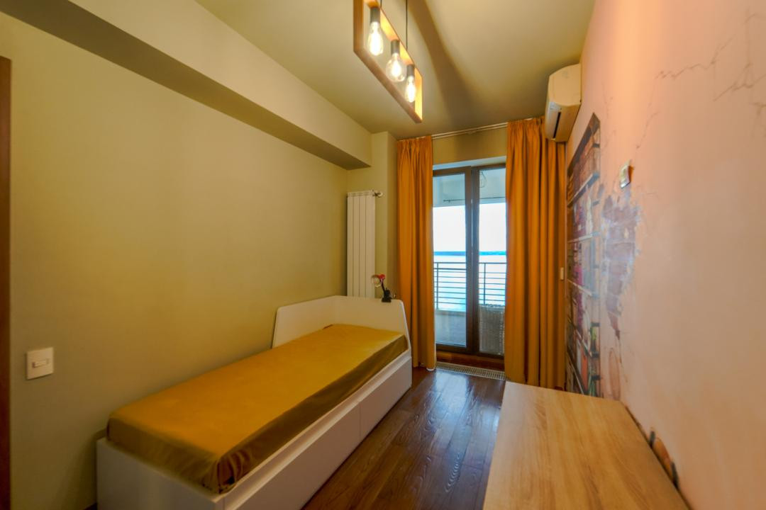 Mamaia Butoaie 3 camere 157,10 mp 2 parcări subterane și vedere frontală la lac