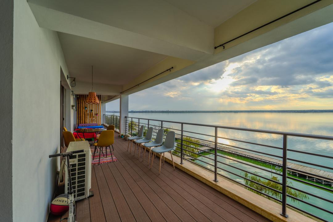Mamaia Butoaie 3 camere 157,10 mp 2 parcări subterane și vedere frontală la lac