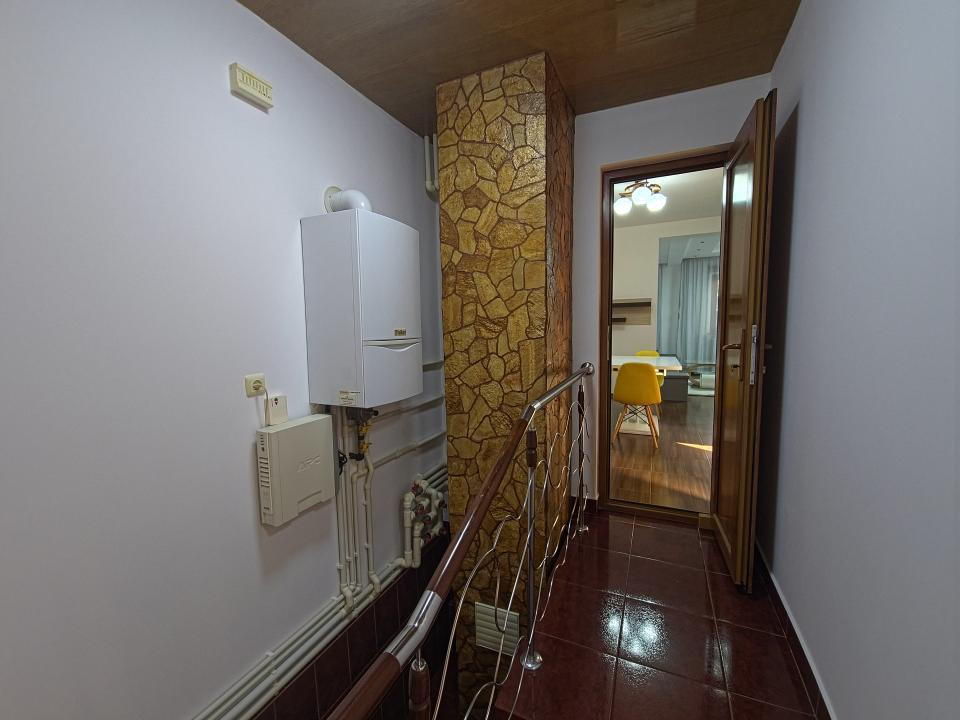 Cumpăna casă 3 camere cu garaj și curte termen lung 