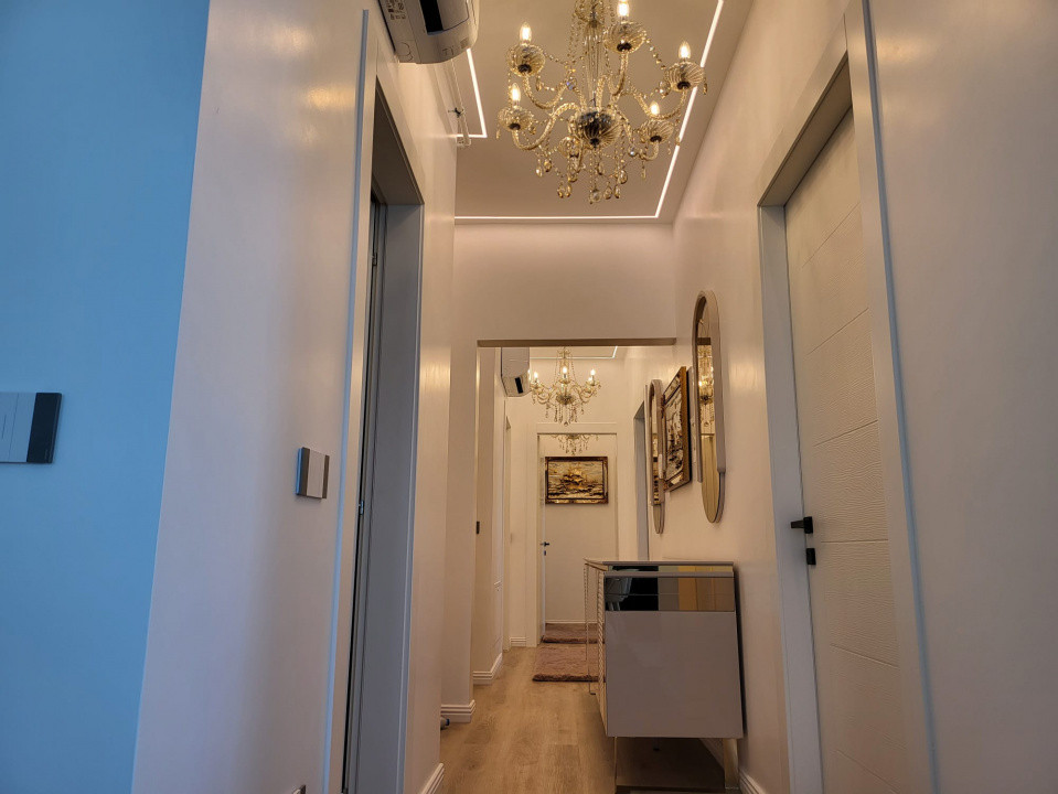 Mamaia apartament 4 camere vedere lac