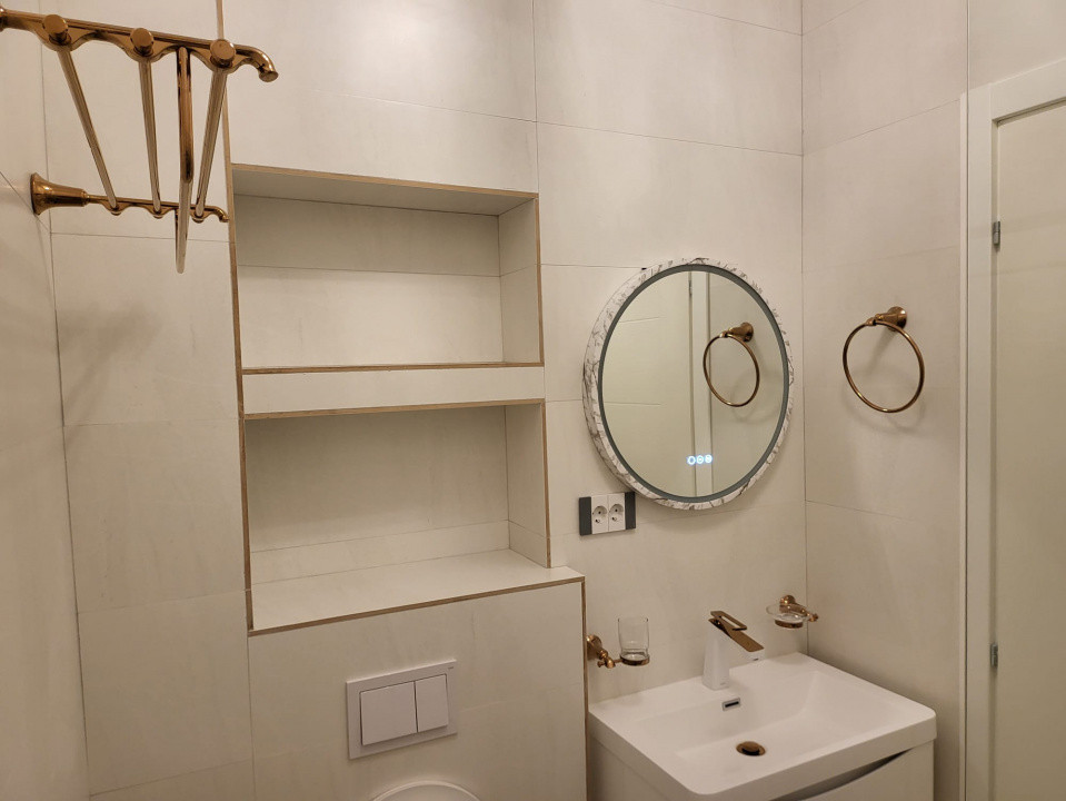 Mamaia apartament 4 camere vedere lac