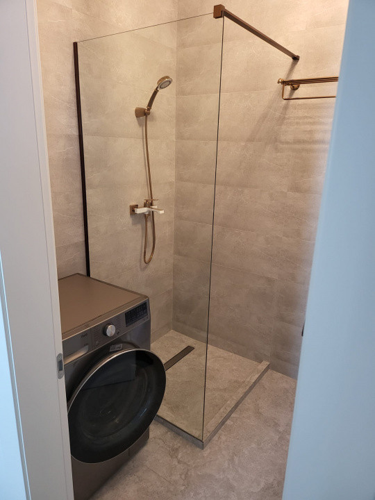 Mamaia apartament 4 camere vedere lac