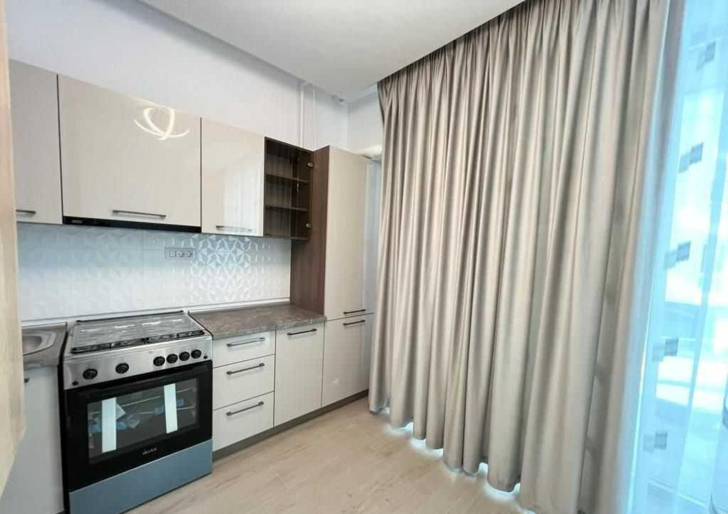 Mamaia apartament 2 camere parcare subterana termen lung