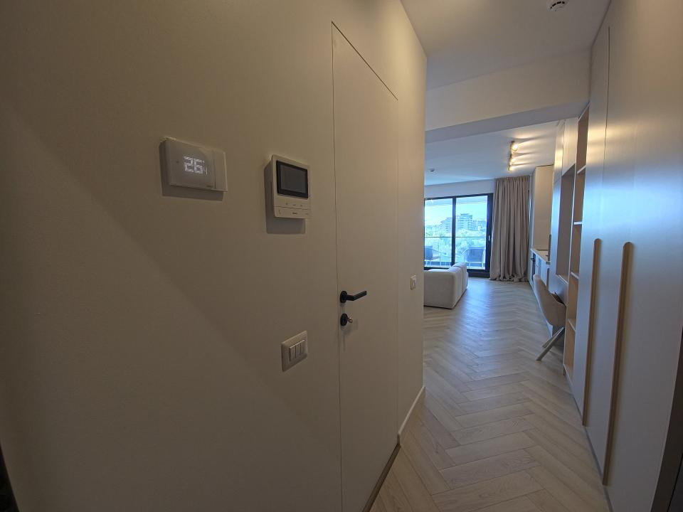 Prima închiriere Studio lux vedere lac parcare subterană Mamaia