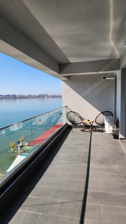 Mamaia aprtament 2 camere bloc nou termen an universitar