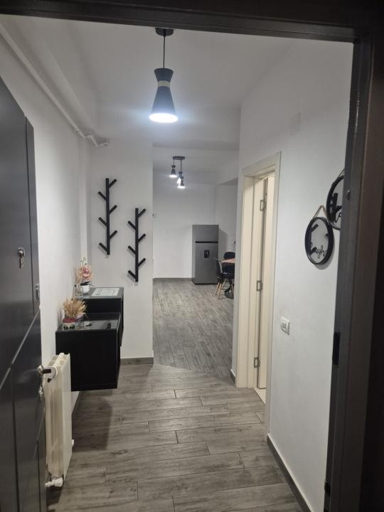 Mamaia aprtament 2 camere bloc nou termen an universitar