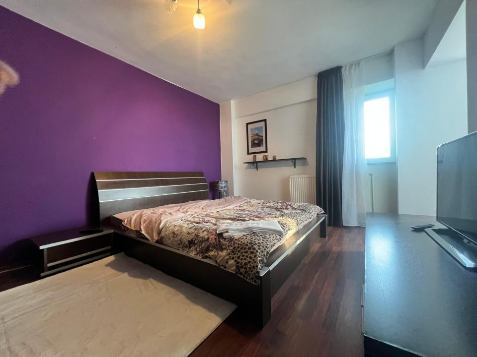 Faleza Nord apartament 3 camere loc parcare termen lung
