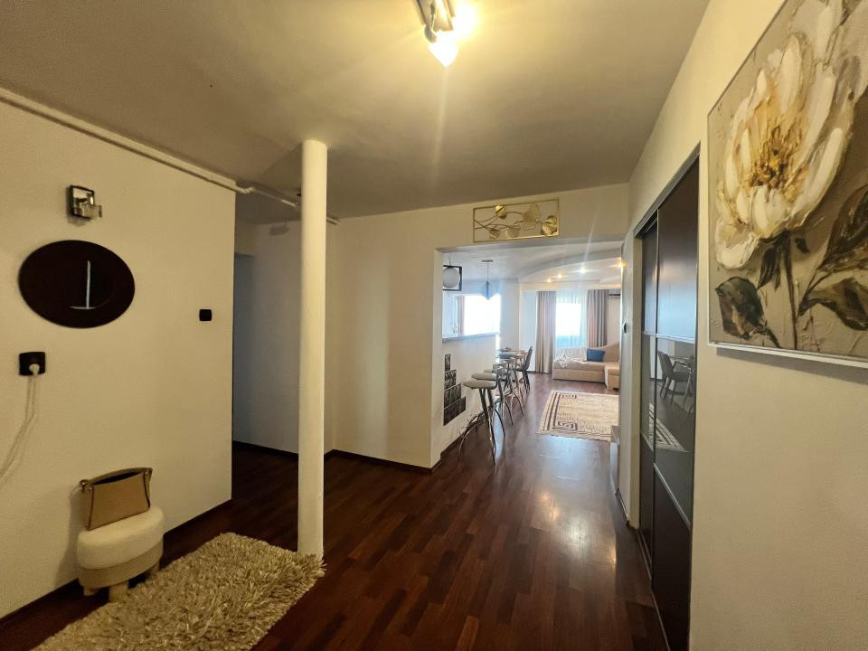 Faleza Nord apartament 3 camere loc parcare termen lung