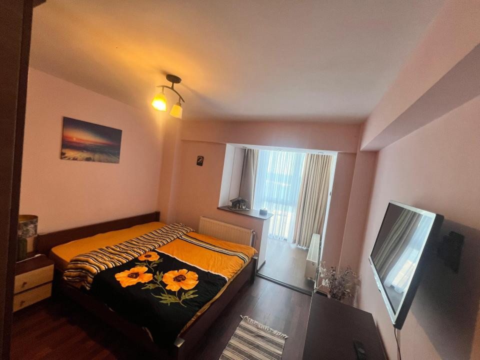 Faleza Nord apartament 3 camere loc parcare termen lung