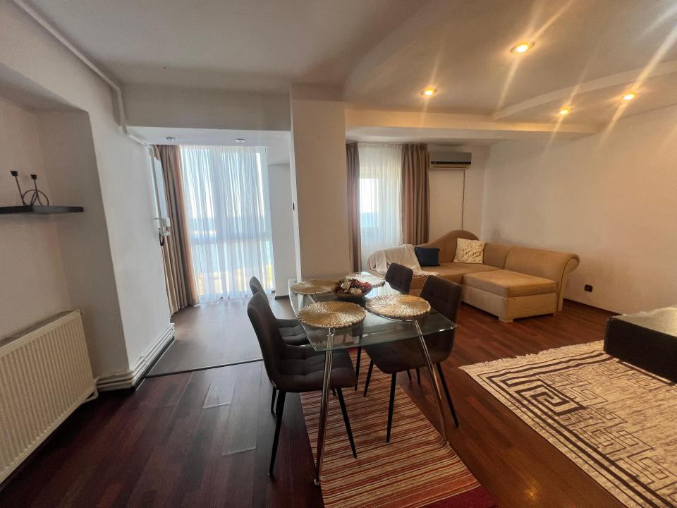 Faleza Nord apartament 3 camere loc parcare termen lung
