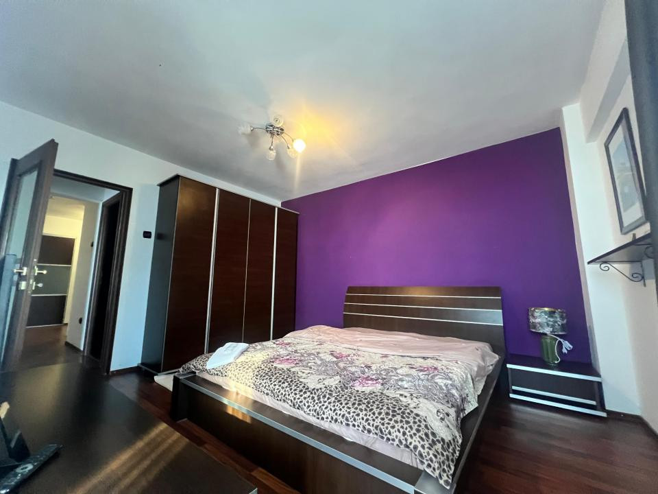 Faleza Nord apartament 3 camere loc parcare termen lung