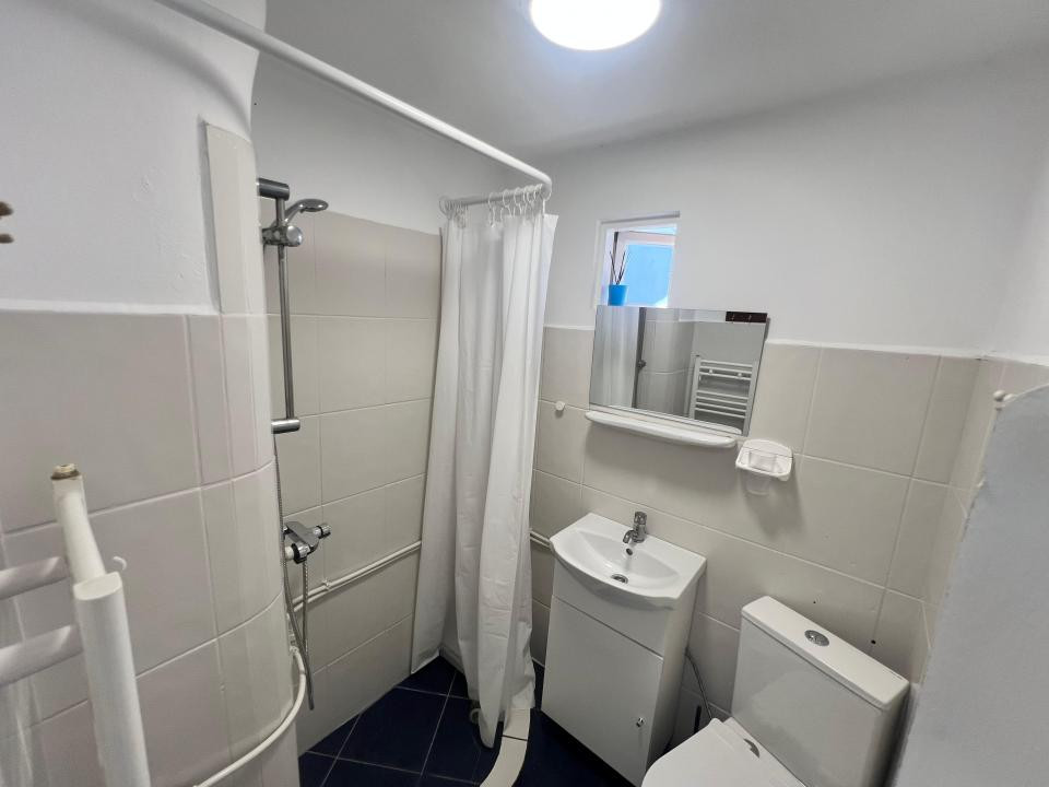 Ultracentral casa 3 camere termen lung