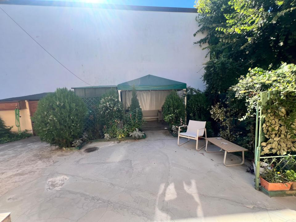 Ultracentral casa 3 camere termen lung