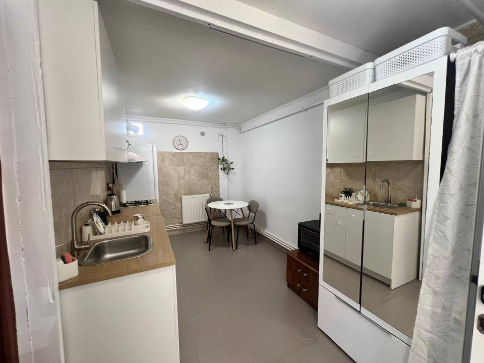 Ultracentral casa 3 camere termen lung