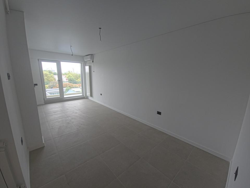 Alezzi Odyssey Studio la cheie TVA inclus