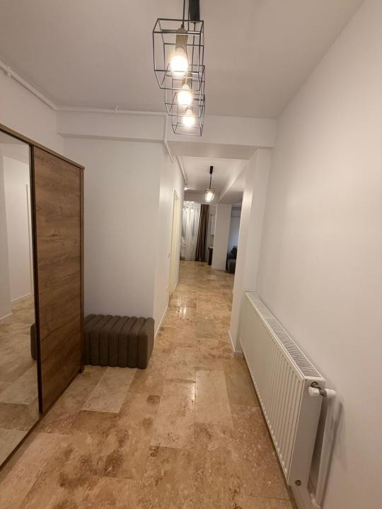 Summerland apartament 2 camere renovat loc parcare termen lung