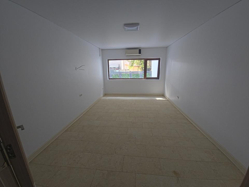 Tomis Central spatiu 47 mp ideal birouri prima inchiriere