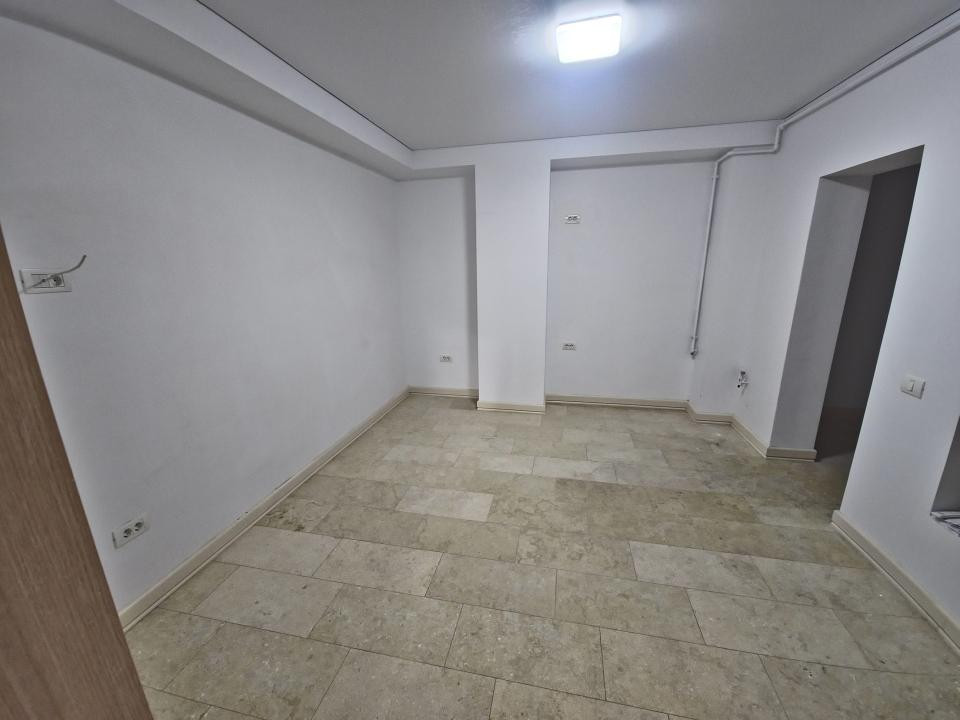 Tomis Central spatiu 47 mp ideal birouri prima inchiriere