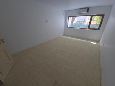 Tomis Central spatiu 47 mp ideal birouri prima inchiriere