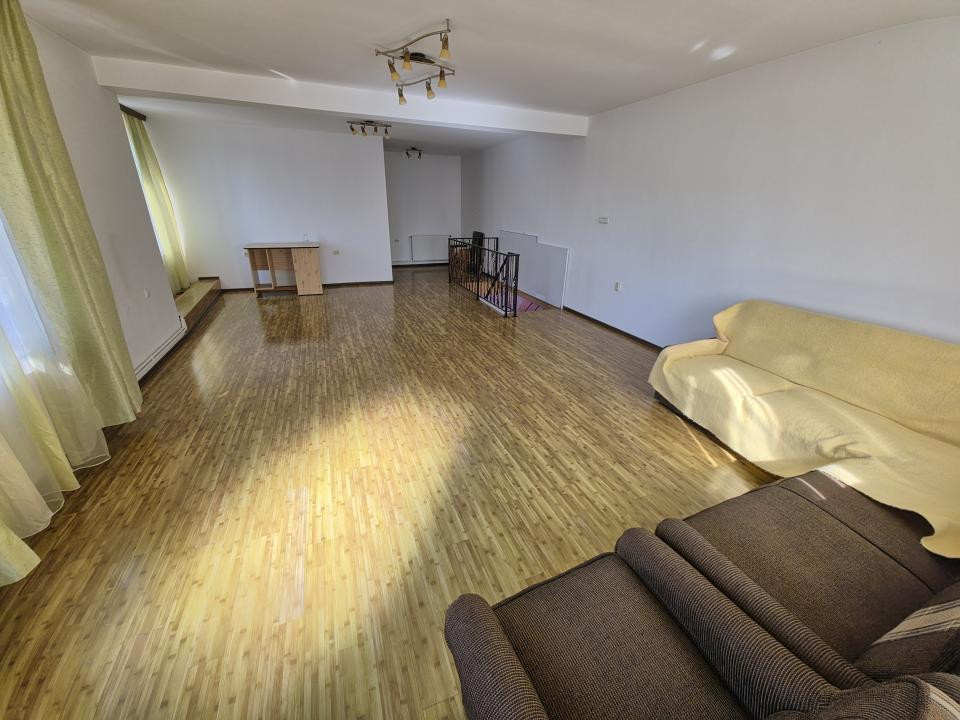 Spațiu comercial 107 mp Bd 1 Mai ideal sediu firmă aproape de Port