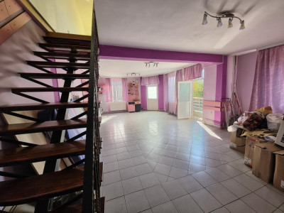 Spațiu comercial 107 mp Bd 1 Mai ideal sediu firmă aproape de Port