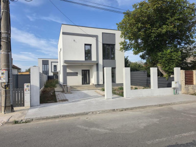 Vilă Cumpăna 4 camere, 3 băi, 120 mp utili  Se acceptă credit