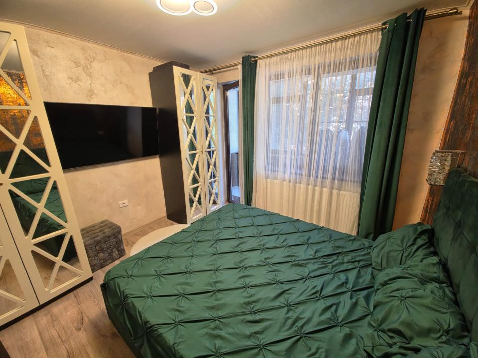 Tomis Nord Cambrige School apartament 4 camere renovat integral loc parcare