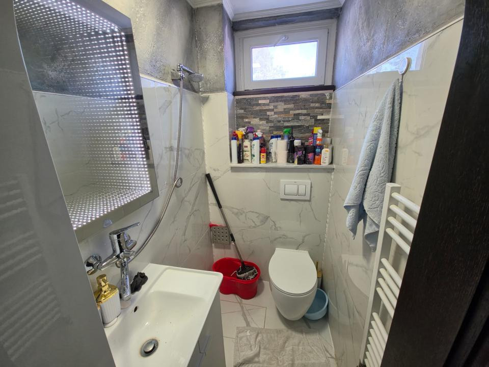 Tomis Nord Cambrige School apartament 4 camere renovat integral loc parcare