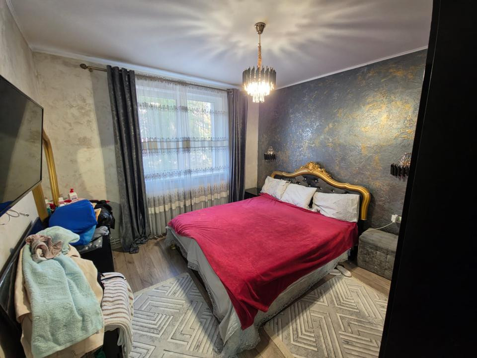 Tomis Nord Cambrige School apartament 4 camere renovat integral loc parcare