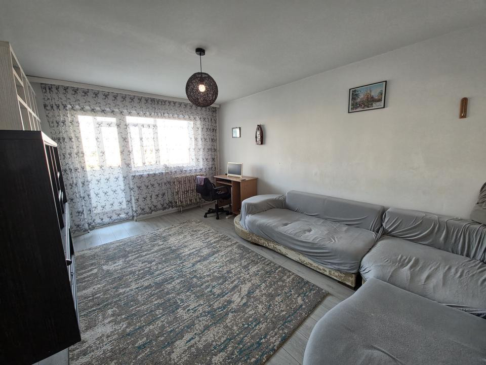 Tomis 3 apartament 3 camere decomandat Bd. Tomis