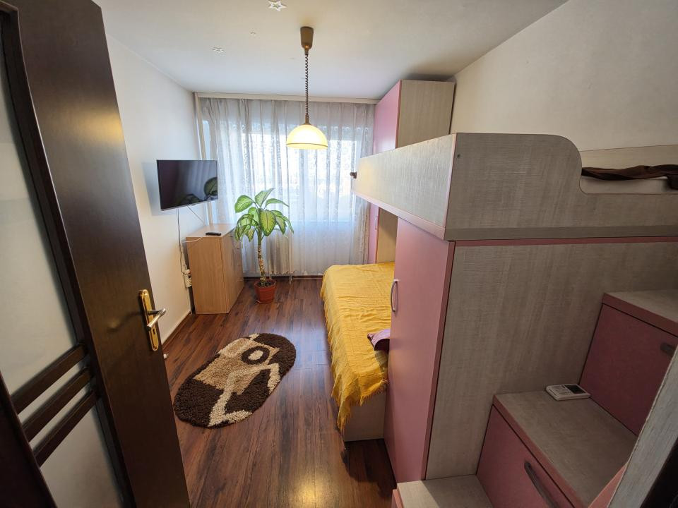 Tomis 3 apartament 3 camere decomandat Bd. Tomis